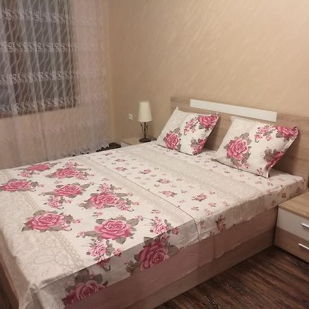 Sunshine Apartment Pomorie Bagian luar foto